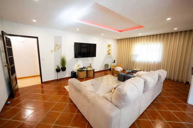 Moradia T4 para Venda em Friúmes e Paradela Foto 31