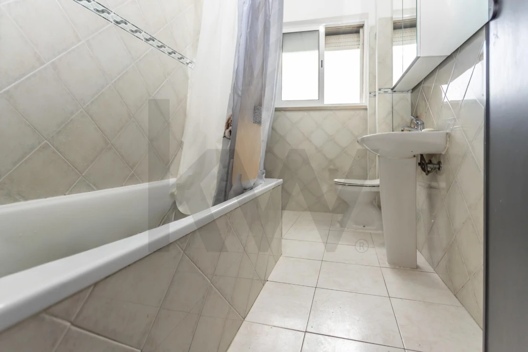 Apartamento T2 para Venda em Seixal, Arrentela e Aldeia de Paio Pires Foto 21