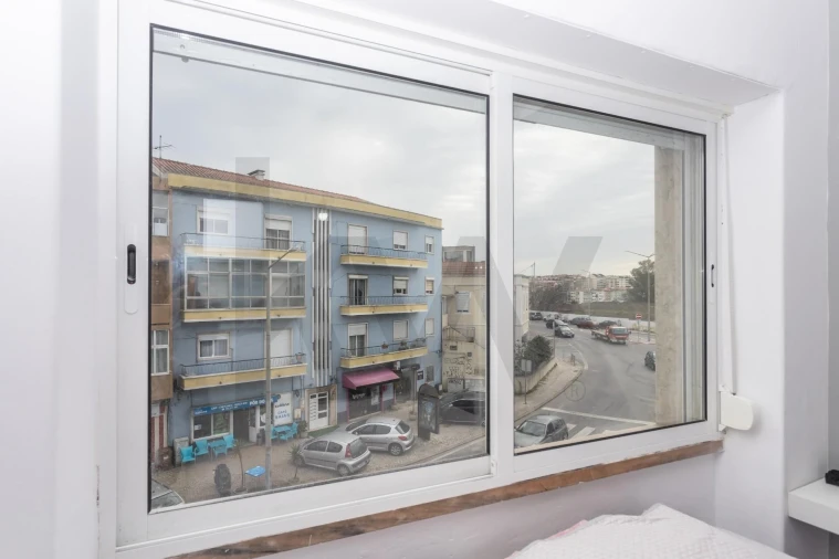 Apartamento T2 para Venda em Seixal, Arrentela e Aldeia de Paio Pires Foto 13