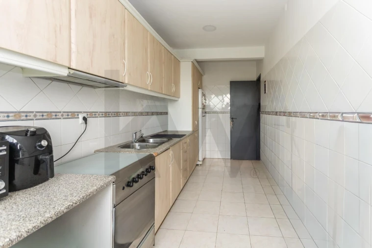 Apartamento T2 para Venda em Seixal, Arrentela e Aldeia de Paio Pires Foto 4