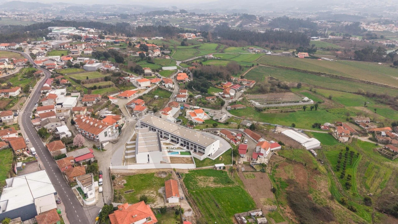 Apartamento T3 para Venda em Paredes Foto 38