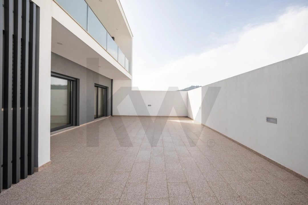 Apartamento T3 para Venda em Paredes Foto 23