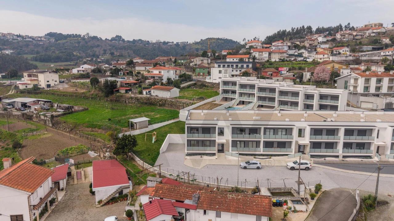 Apartamento T3 para Venda em Paredes Foto 30