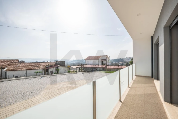 Apartamento T3 para Venda em Paredes Foto 26