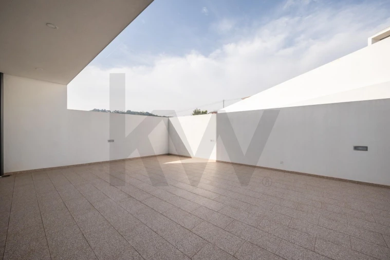 Apartamento T3 para Venda em Paredes Foto 22