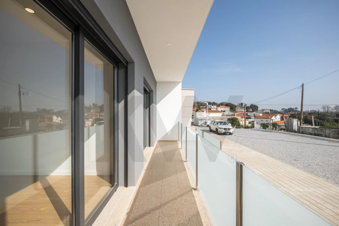 Apartamento T3 para Venda em Paredes Foto 27