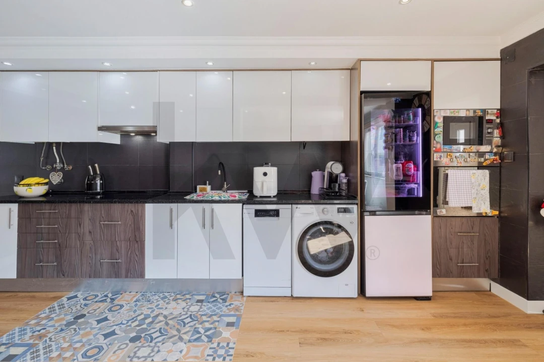 Moradia T1 para Venda em Costa da Caparica Foto 23