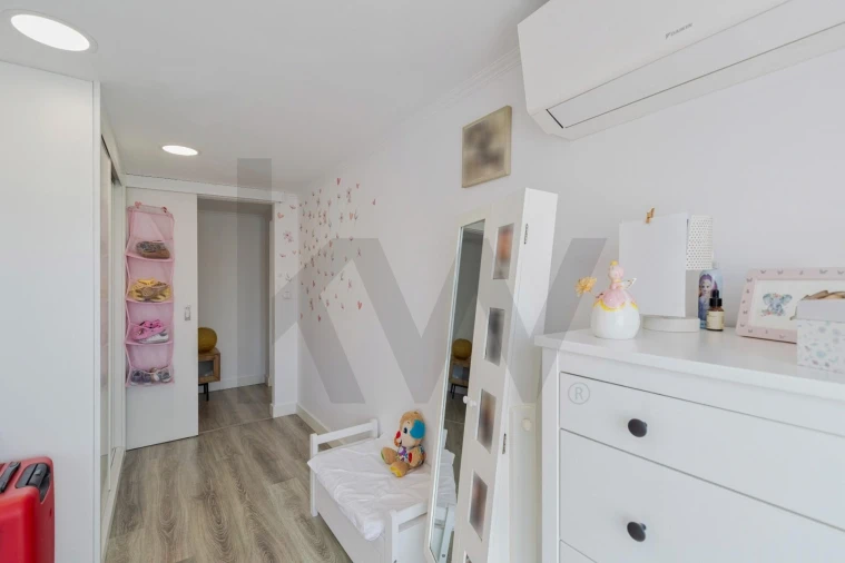 Moradia T1 para Venda em Costa da Caparica Foto 29