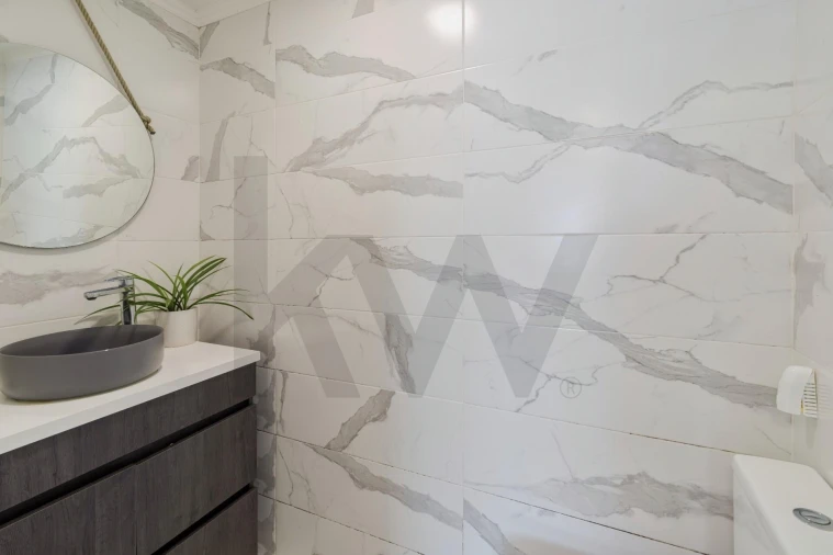 Moradia T1 para Venda em Costa da Caparica Foto 7