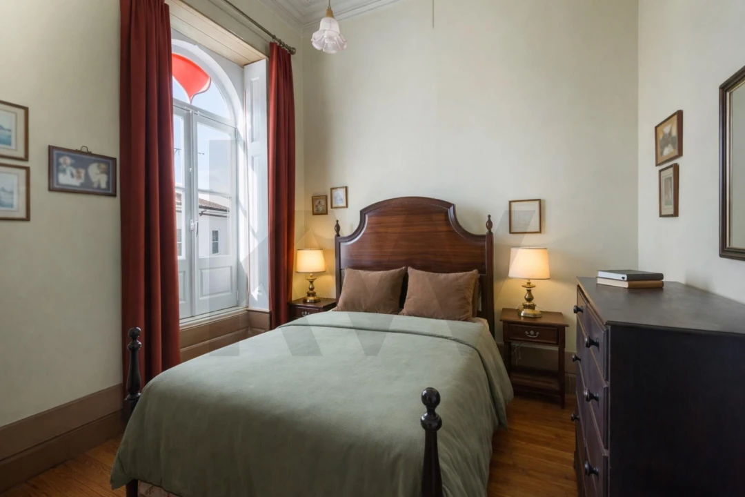 Moradia T5 para Venda em Barrô e Aguada de Baixo Foto 16