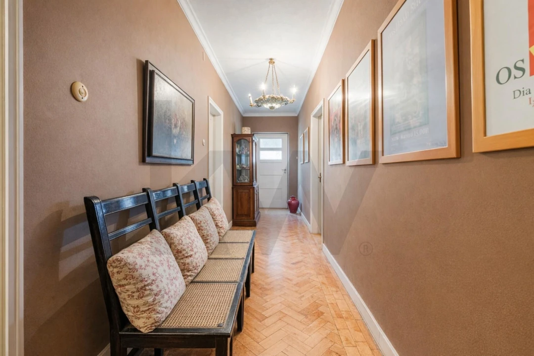 Moradia T5 para Venda em Barrô e Aguada de Baixo Foto 21