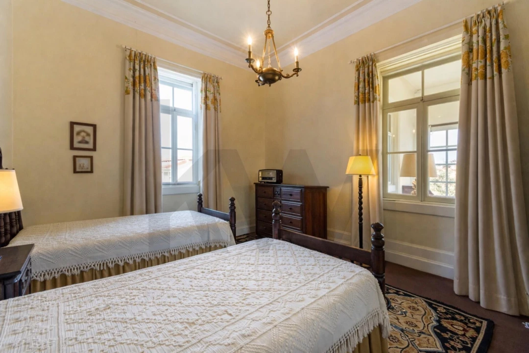 Moradia T5 para Venda em Barrô e Aguada de Baixo Foto 17