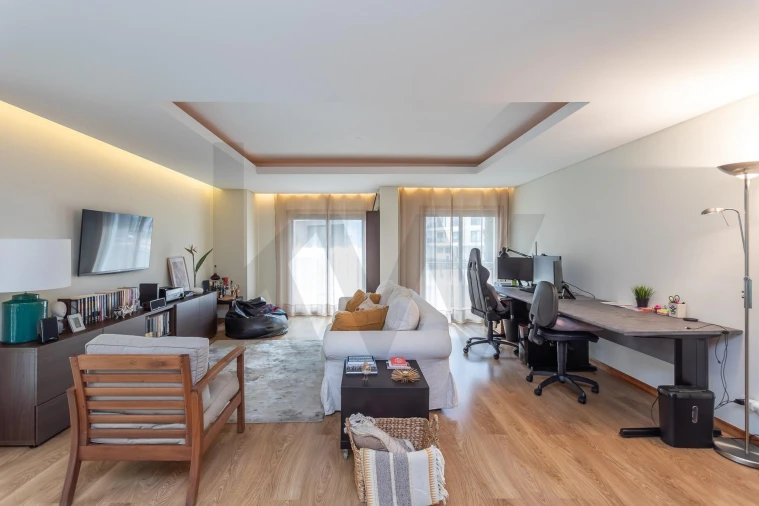 Apartamento T3 para Venda em Oeiras e São Julião da Barra, Paço de Arcos e Caxias Foto 6