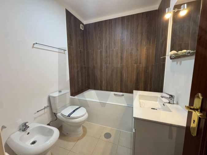 Moradia T4 para Venda em Ranhados Foto 13