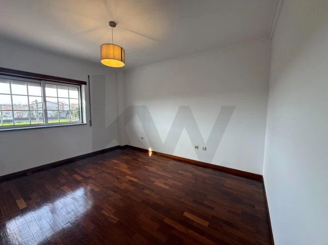 Moradia T4 para Venda em Ranhados Foto 26