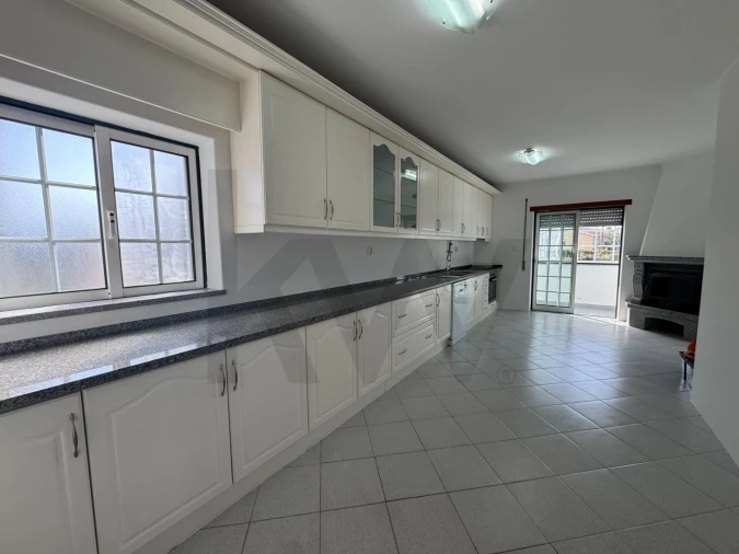 Moradia T4 para Venda em Ranhados Foto 9