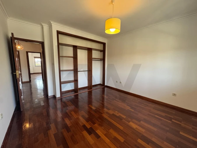 Moradia T4 para Venda em Ranhados Foto 16