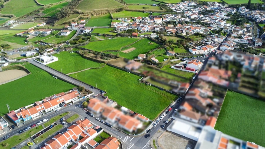 Terreno para Venda em Ribeirinha