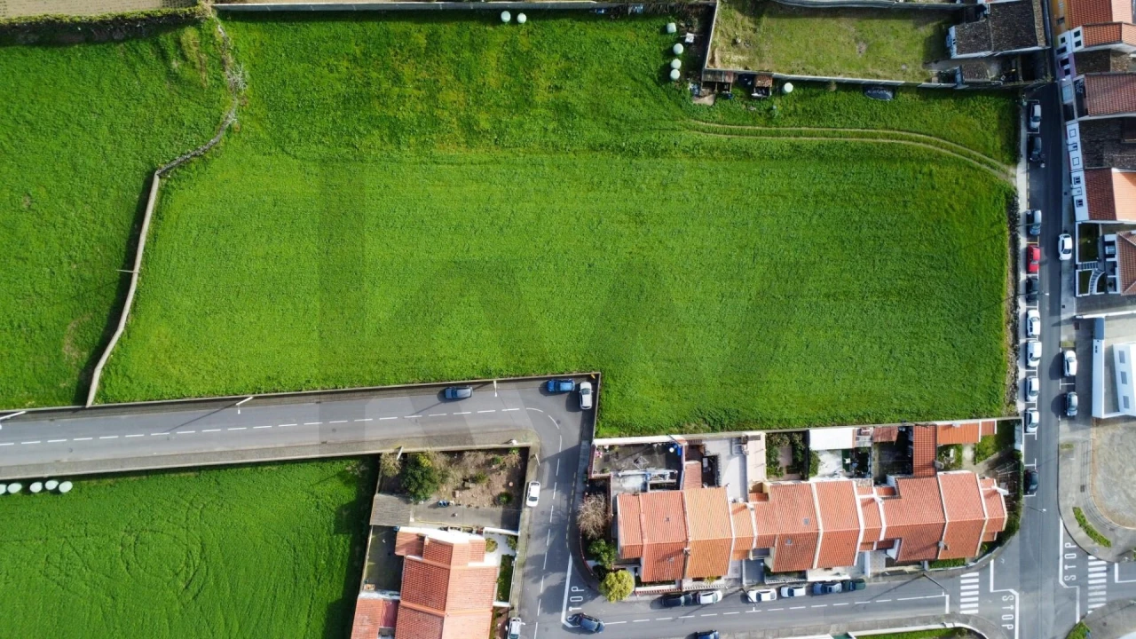 Terreno para Venda em Ribeirinha Foto 4
