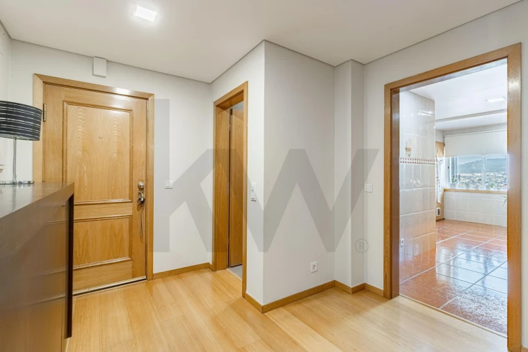 Apartamento T3 para Venda em São João da Madeira Foto 4