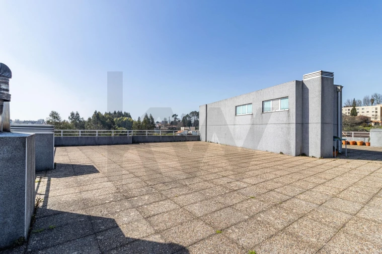 Apartamento T3 para Venda em São João da Madeira Foto 28