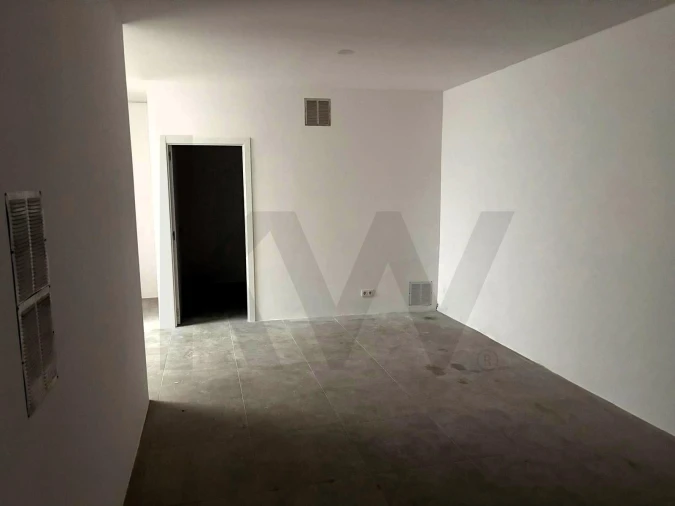 Loja para Arrendamento em Misericórdia Foto 15