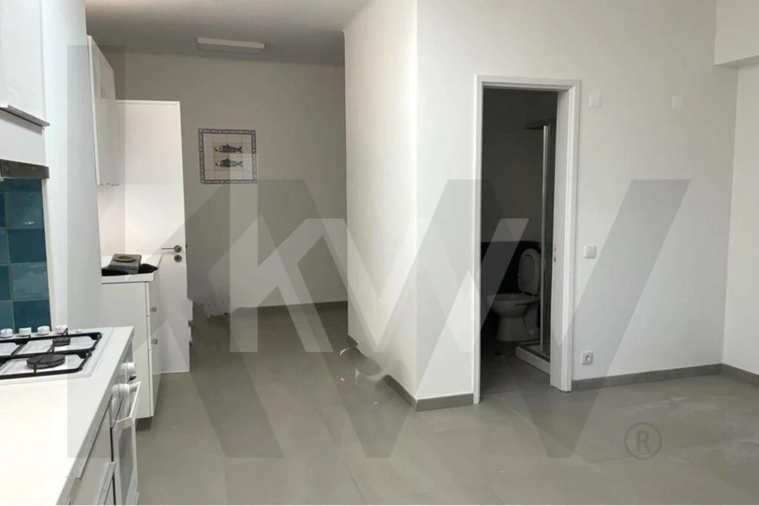 Apartamento T3 para Arrendamento em Algés, Linda-A-Velha e Cruz Quebrada-Dafundo Foto 25