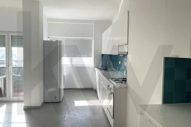 Apartamento T3 para Arrendamento em Algés, Linda-A-Velha e Cruz Quebrada-Dafundo Foto 21