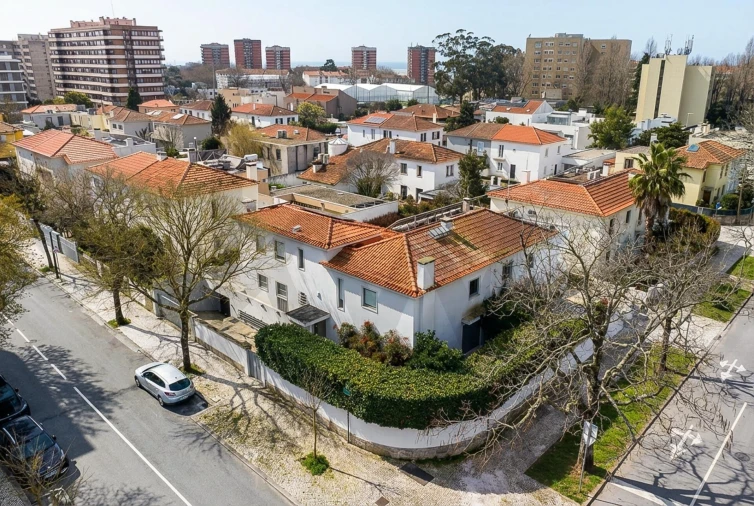 Moradia T3 para Venda em Lordelo do Ouro e Massarelos Foto 2