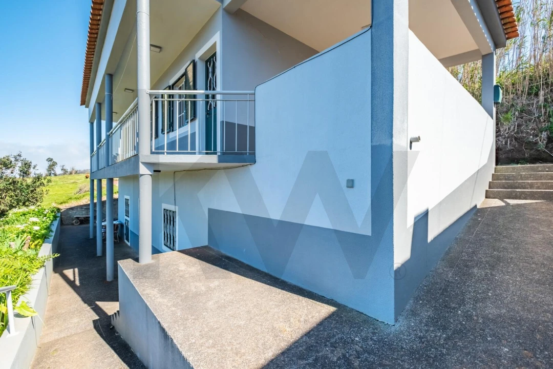 Moradia T3 para Venda em Ponta do Pargo Foto 16