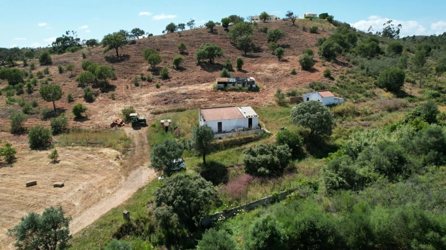 Quinta T1 para Venda em Mexilhoeira Grande