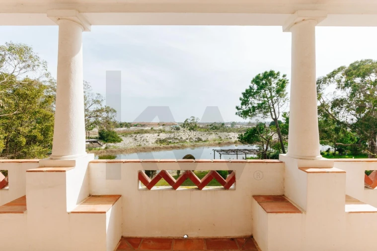 Moradia T5 para Venda em Carvalhal Foto 2