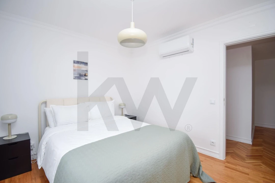 Apartamento T2 para Arrendamento em Carcavelos e Parede Foto 18