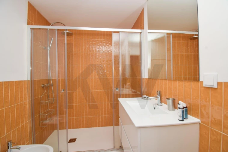 Apartamento T2 para Arrendamento em Carcavelos e Parede Foto 24