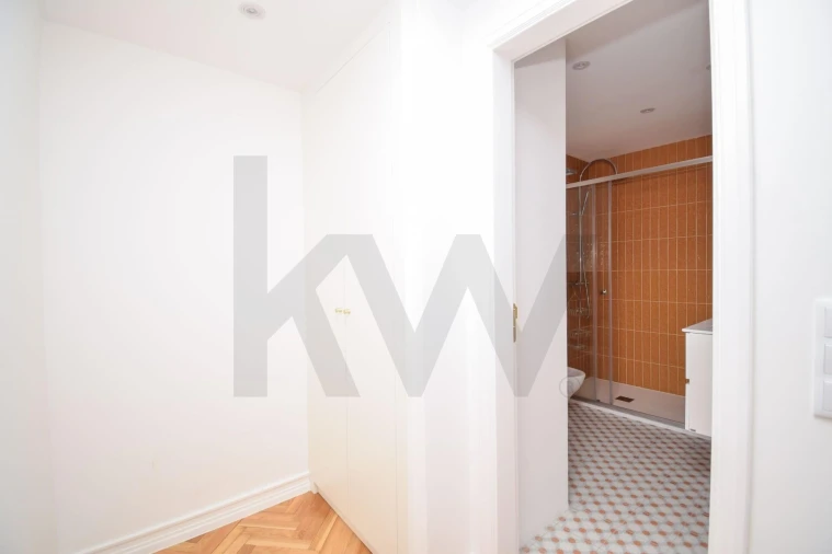 Apartamento T2 para Arrendamento em Carcavelos e Parede Foto 23