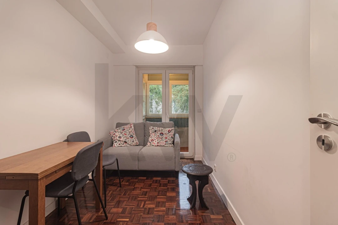 Apartamento T4 para Arrendamento em Benfica Foto 13