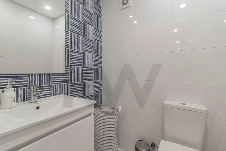 Apartamento T4 para Arrendamento em Benfica Foto 12