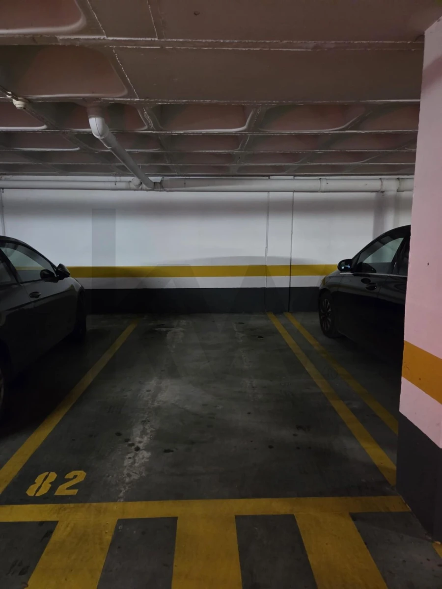 Apartamento T4 para Arrendamento em Benfica Foto 39