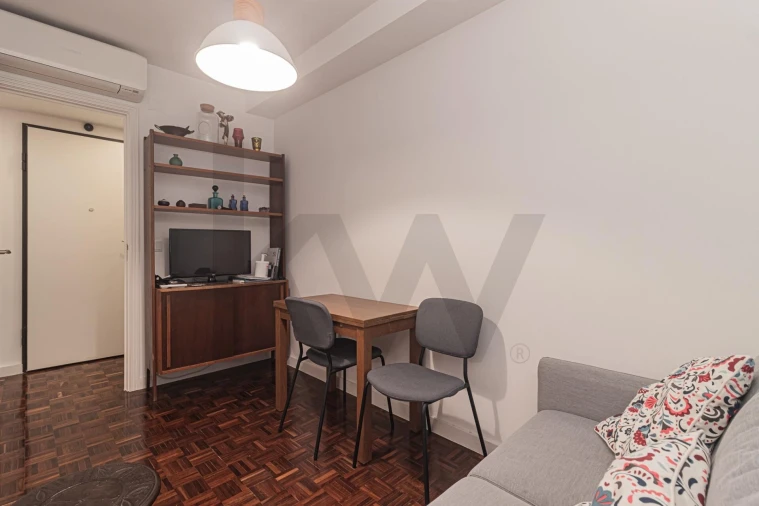 Apartamento T4 para Arrendamento em Benfica Foto 14
