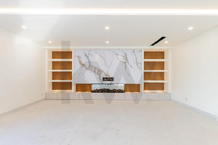 Moradia T4 para Venda em Alcabideche Foto 11