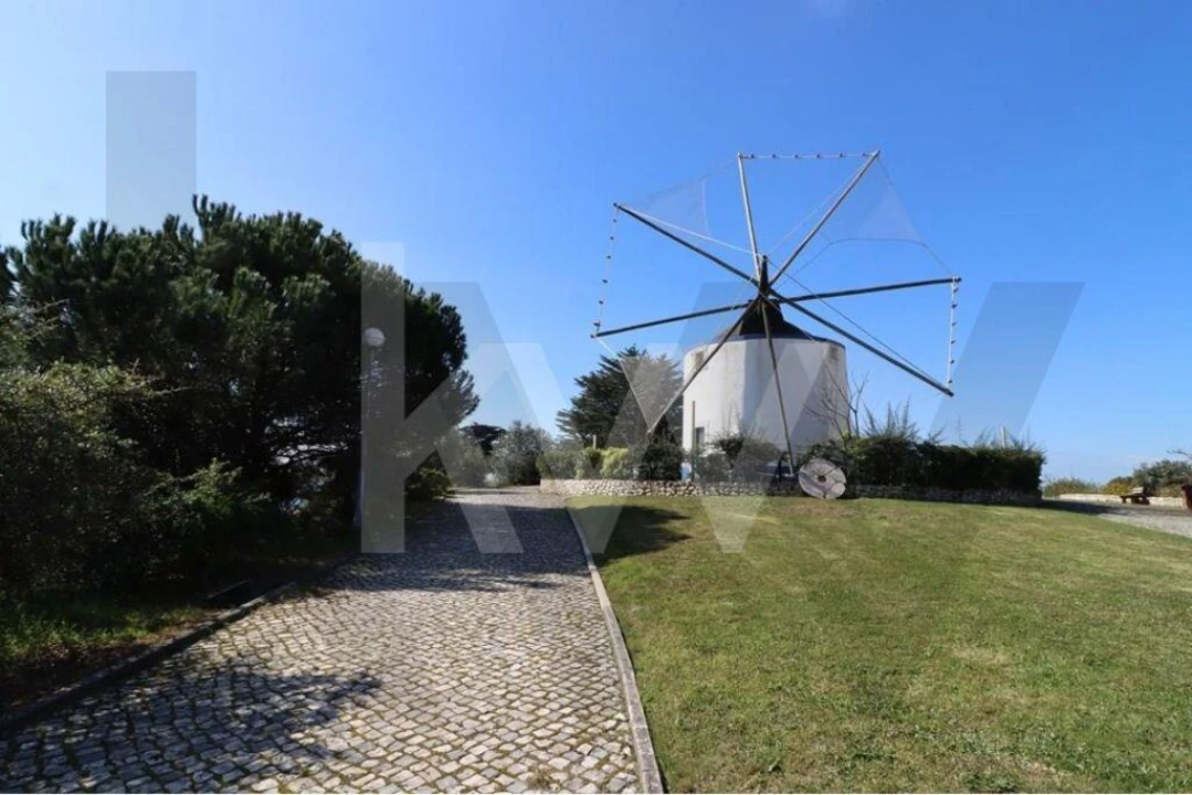 Moradia T2 para Arrendamento em Ajuda Foto 23