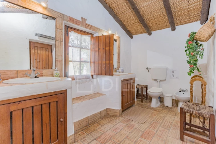 Moradia T7 para Venda em Boliqueime Foto 27