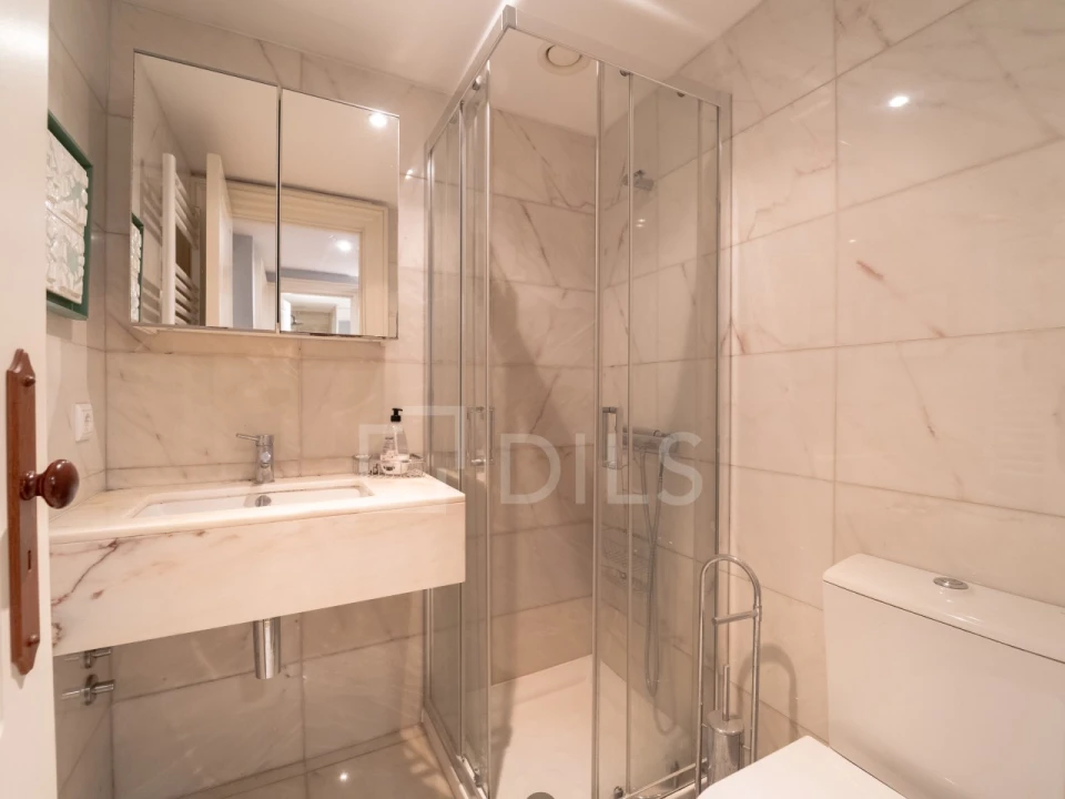 Apartamento T4 para Arrendamento em Cedofeita, Santo Ildefonso, Sé, Miragaia, São Nicolau e Vitória Foto 32