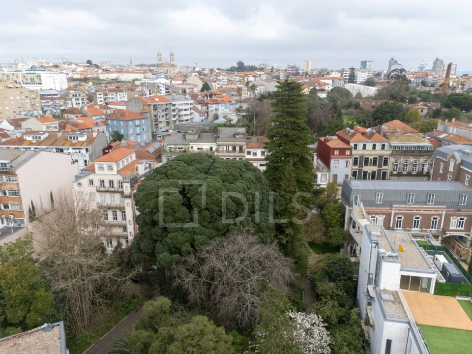 Apartamento T4 para Arrendamento em Cedofeita, Santo Ildefonso, Sé, Miragaia, São Nicolau e Vitória Foto 44