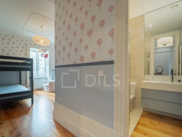 Apartamento T4 para Arrendamento em Cedofeita, Santo Ildefonso, Sé, Miragaia, São Nicolau e Vitória