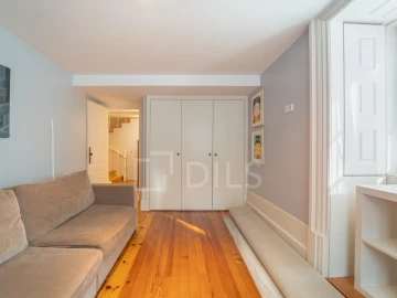 Apartamento T4 para Arrendamento em Cedofeita, Santo Ildefonso, Sé, Miragaia, São Nicolau e Vitória