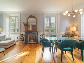 Apartamento T4 para Arrendamento em Cedofeita, Santo Ildefonso, Sé, Miragaia, São Nicolau e Vitória