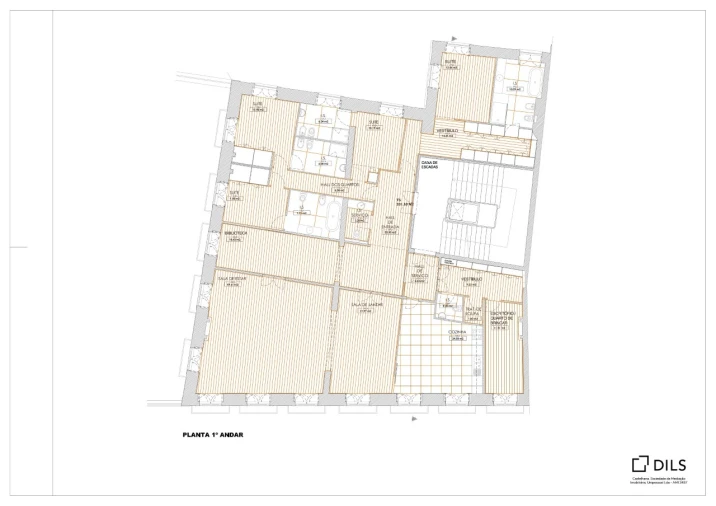 Apartamento T4 para Arrendamento em Cedofeita, Santo Ildefonso, Sé, Miragaia, São Nicolau e Vitória Planta 3