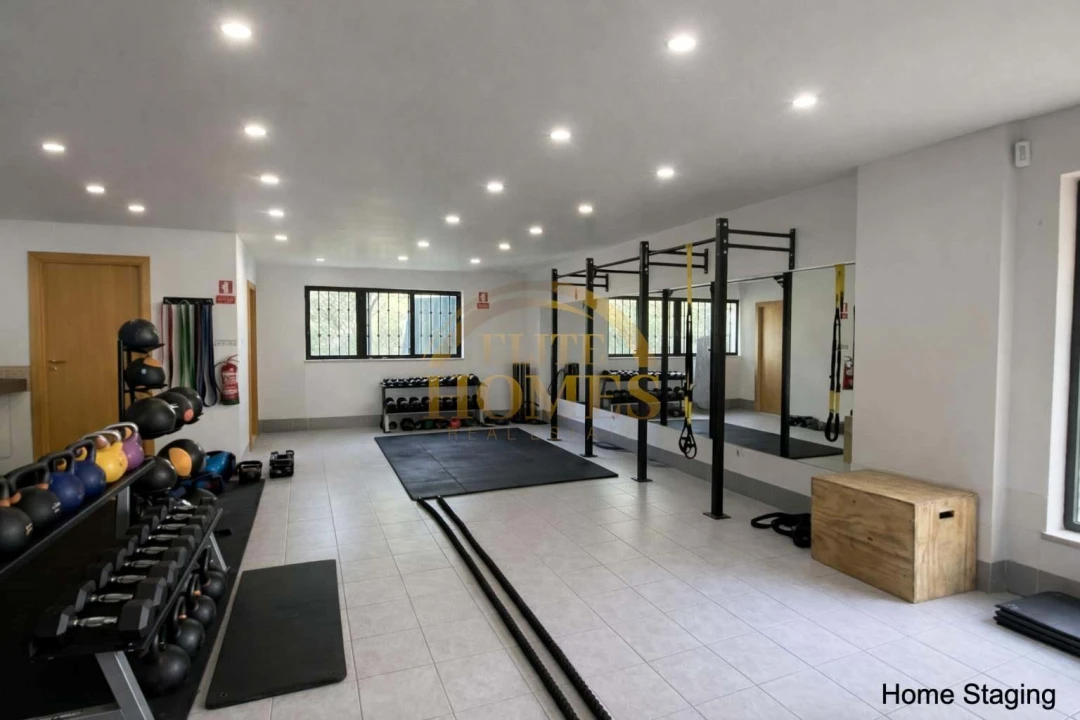 Negócio para Venda em Algés, Linda-A-Velha e Cruz Quebrada-Dafundo Foto 28