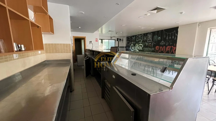 Negócio para Venda em Algés, Linda-A-Velha e Cruz Quebrada-Dafundo Foto 8